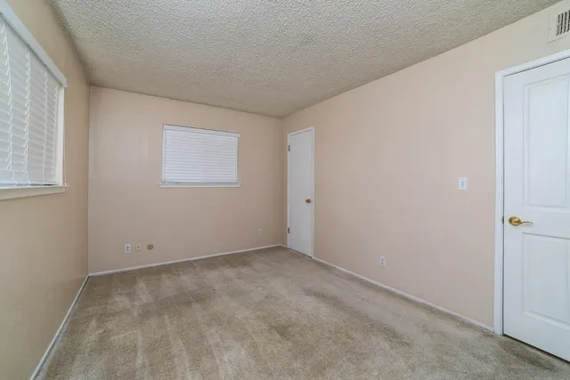 $545,000 | 450 West Alluvial Avenue, Clovis, CA 93611