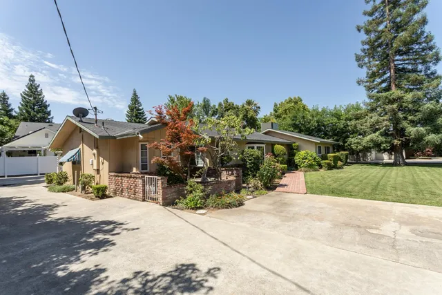 $545,000 | 450 West Alluvial Avenue, Clovis, CA 93611