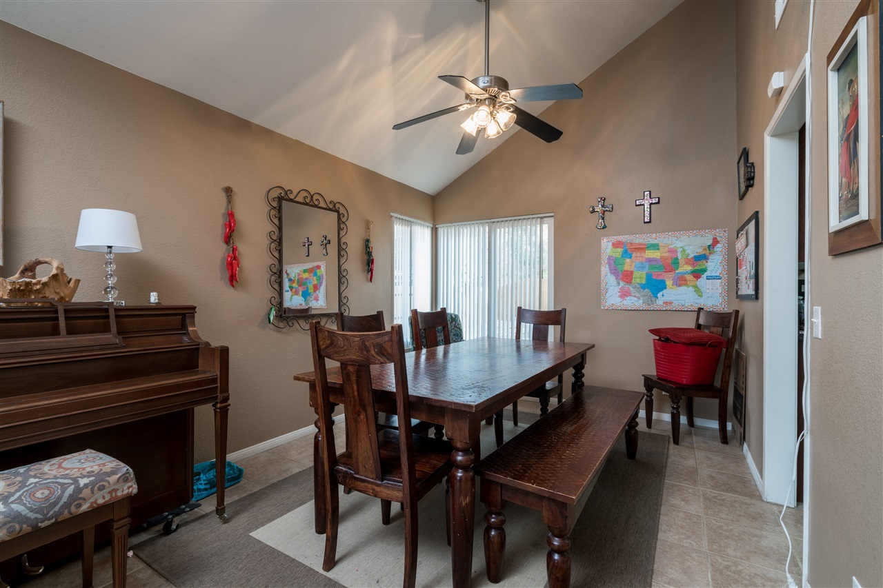 180 Foussat Road Oceanside, CA 92054 - Photo 7 of 25 Gallery Image 7