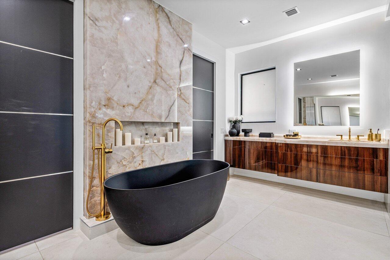 4825 Bocaire Boulevard Boca Raton, FL 33487 - Photo 24 of 63 034-4825BocaireBoulevard-BocaRaton-FL-33