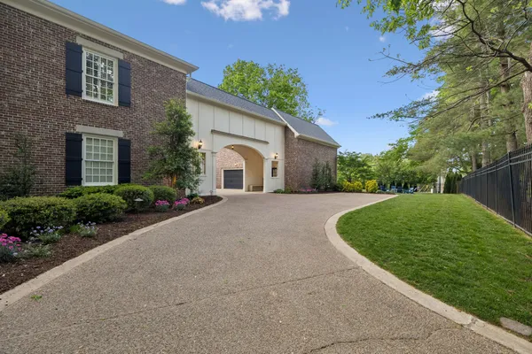 $3,495,000 | 107 Sturbridge Drive, Franklin, TN 37064