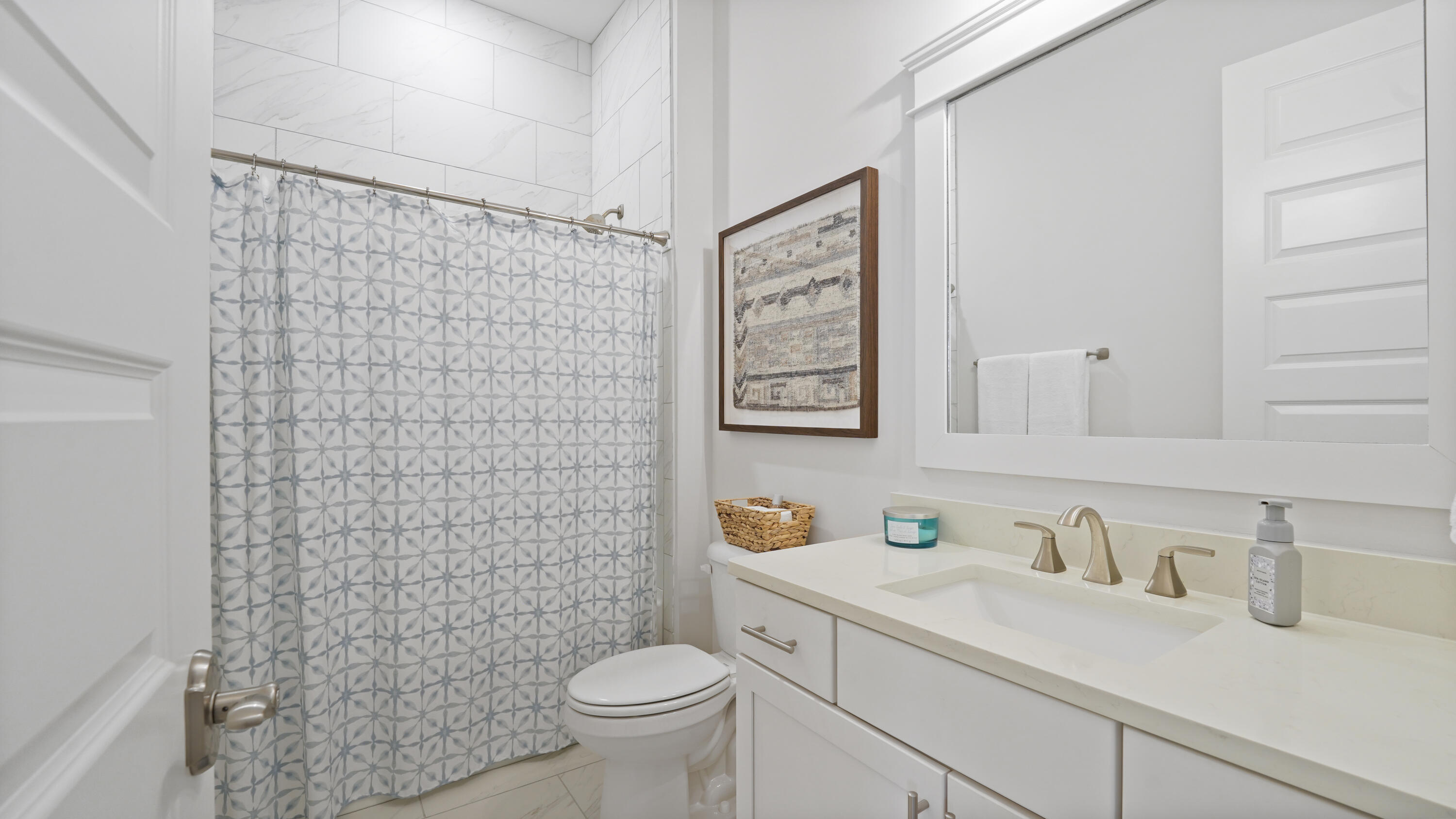 91 Siasconset Ln Inlet Beach Inlet Beach, FL 32461 - Photo 27 of 34 3rd floor Guest bathroom