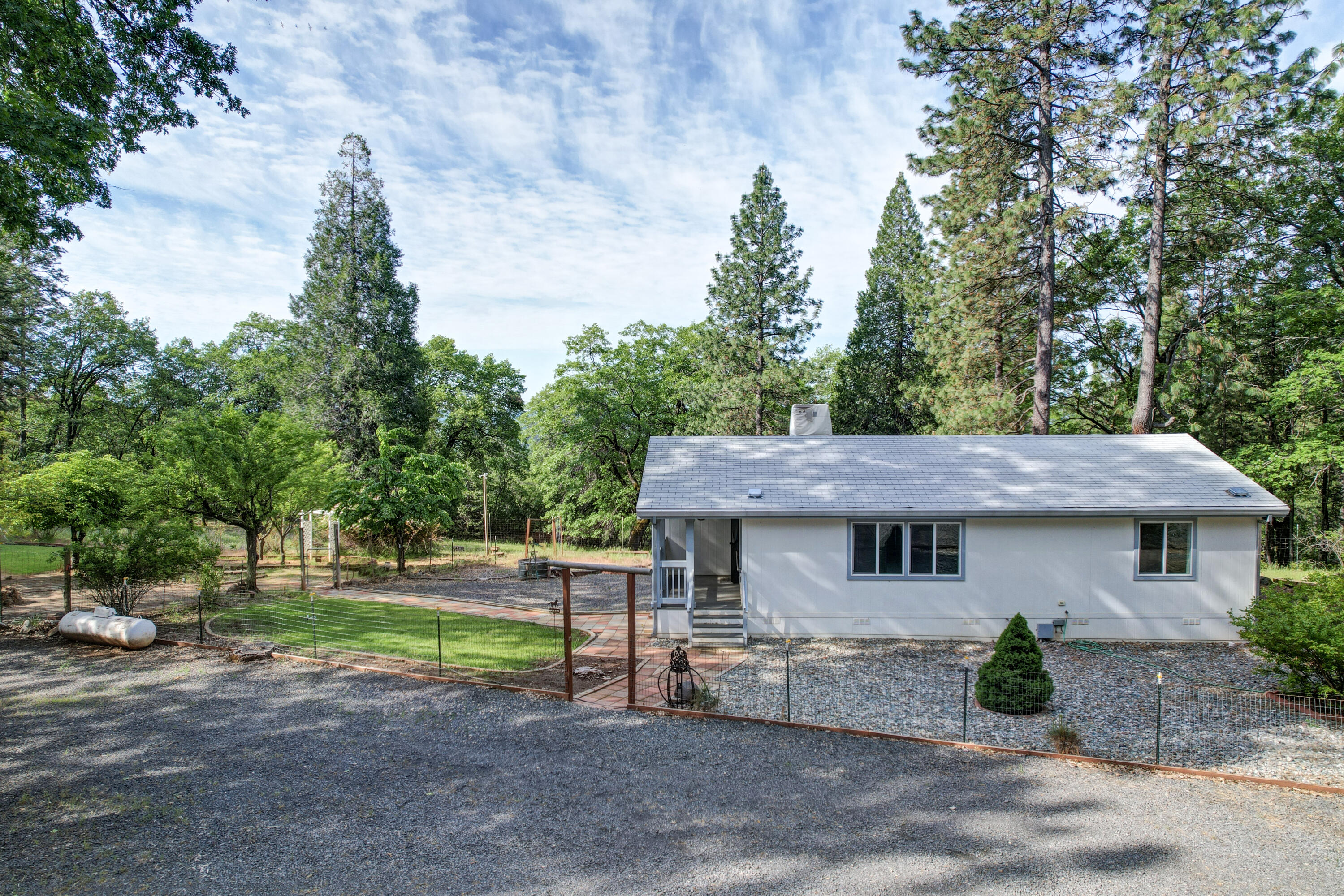 14935 Oak Run Road Oak Run, CA 96069 - Photo 21 of 46 14935 Oak Run Rd