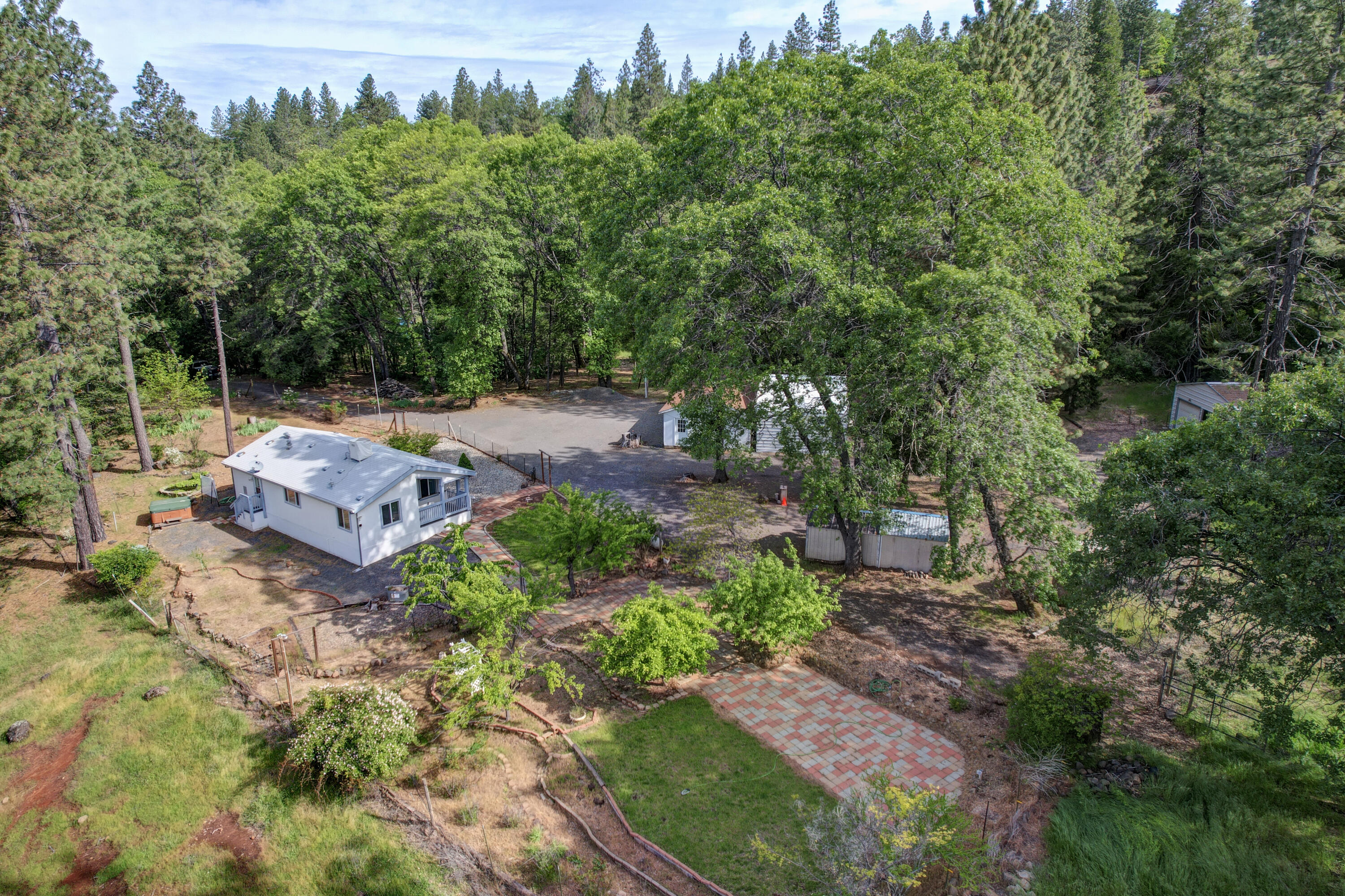 14935 Oak Run Road Oak Run, CA 96069 - Photo 24 of 46 14935 Oak Run Rd