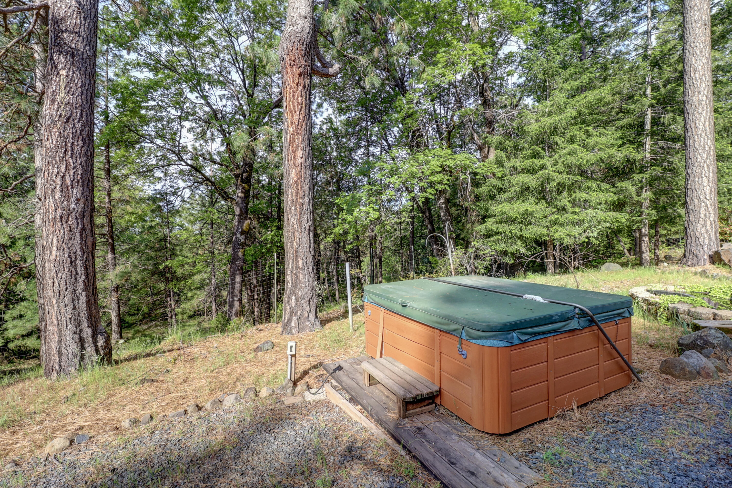 14935 Oak Run Road Oak Run, CA 96069 - Photo 32 of 46 14935 Oak Run Rd