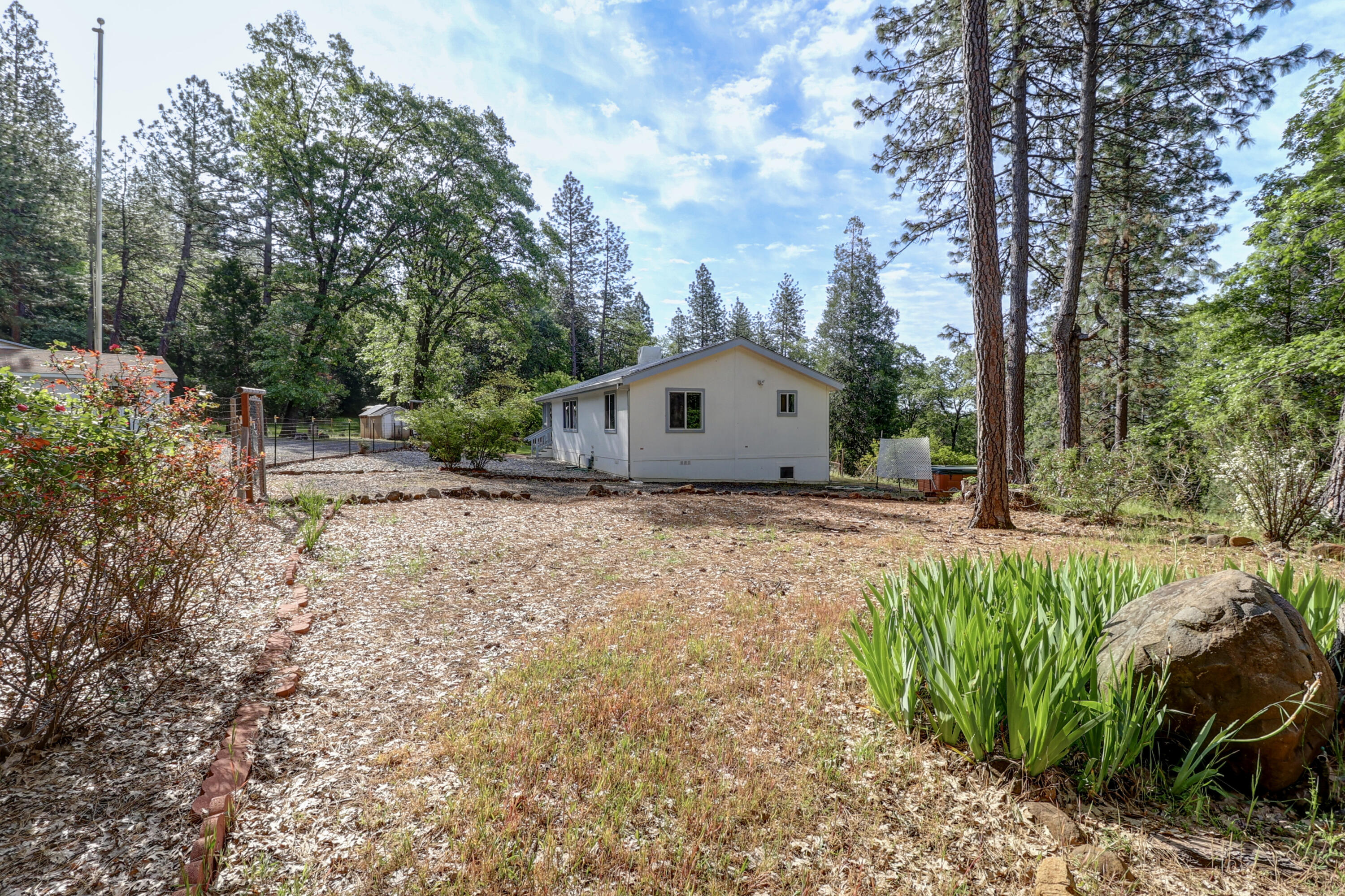 14935 Oak Run Road Oak Run, CA 96069 - Photo 34 of 46 14935 Oak Run Rd