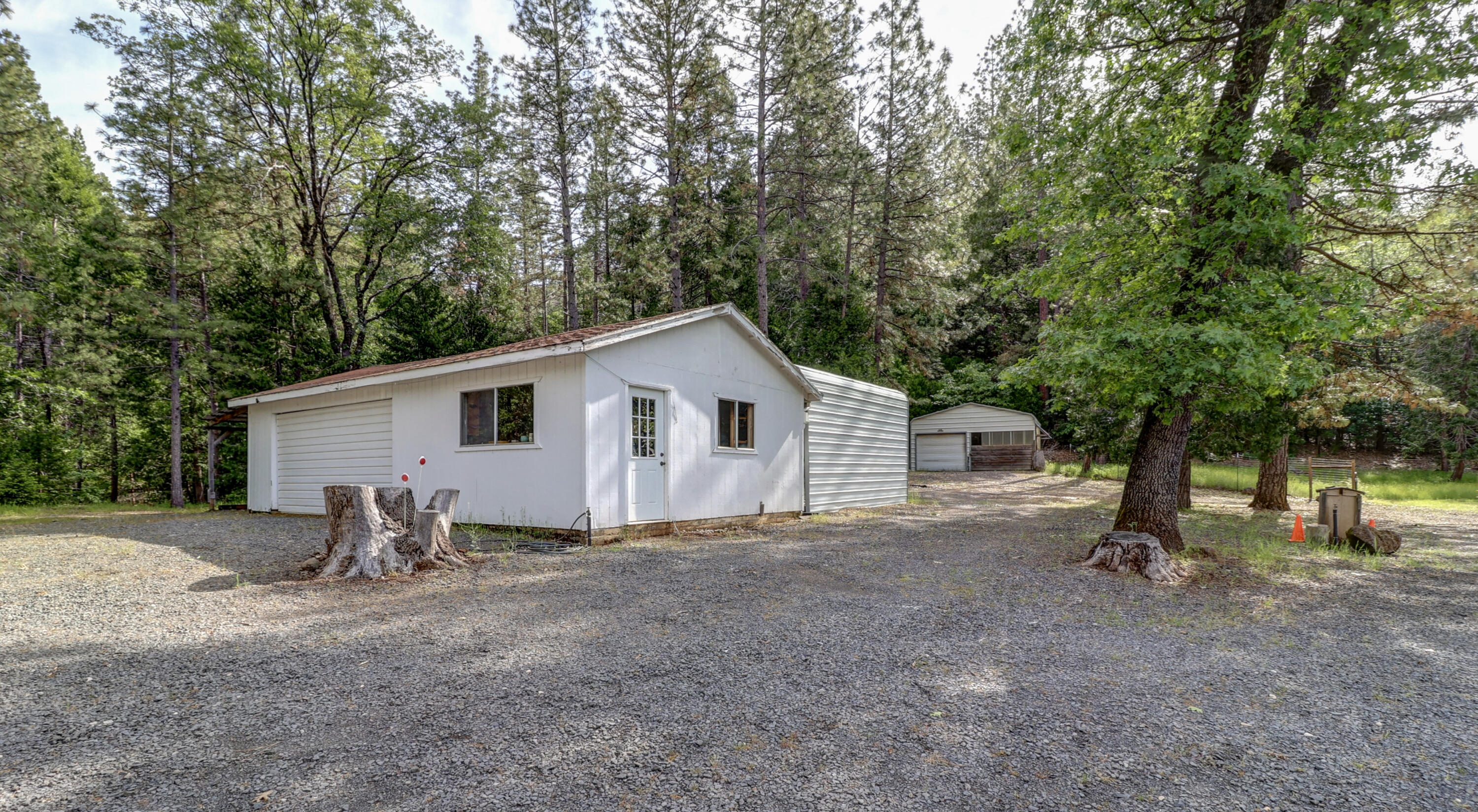 14935 Oak Run Road Oak Run, CA 96069 - Photo 36 of 46 Garage/Shop