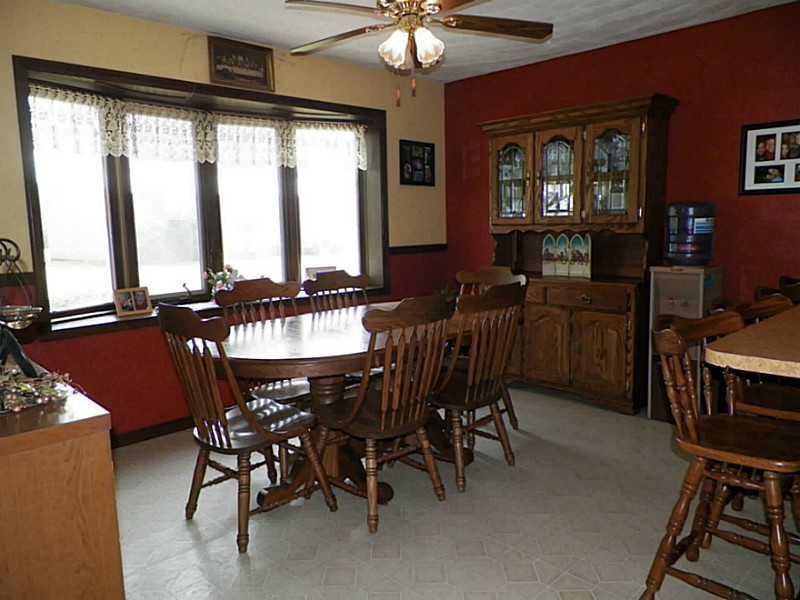 4302 Township Line Road Coldwater, OH 45828 - Photo 9 of 25