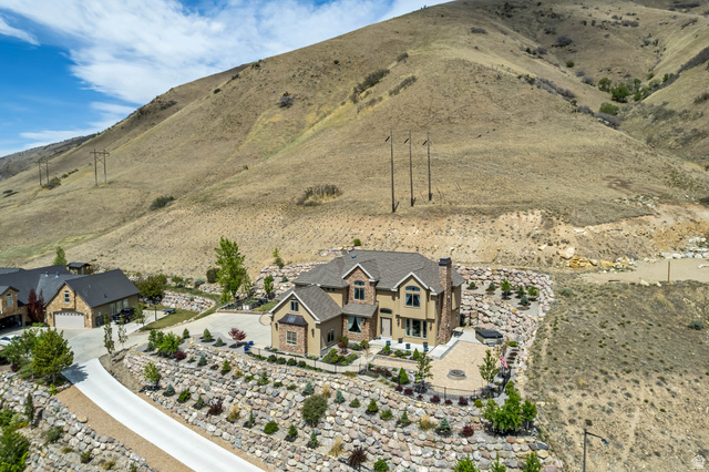 2543 East 700 South Springville, UT 84663 - Photo 65 of 73 Aerial view of property and surrounding area featuring a mountainous background
