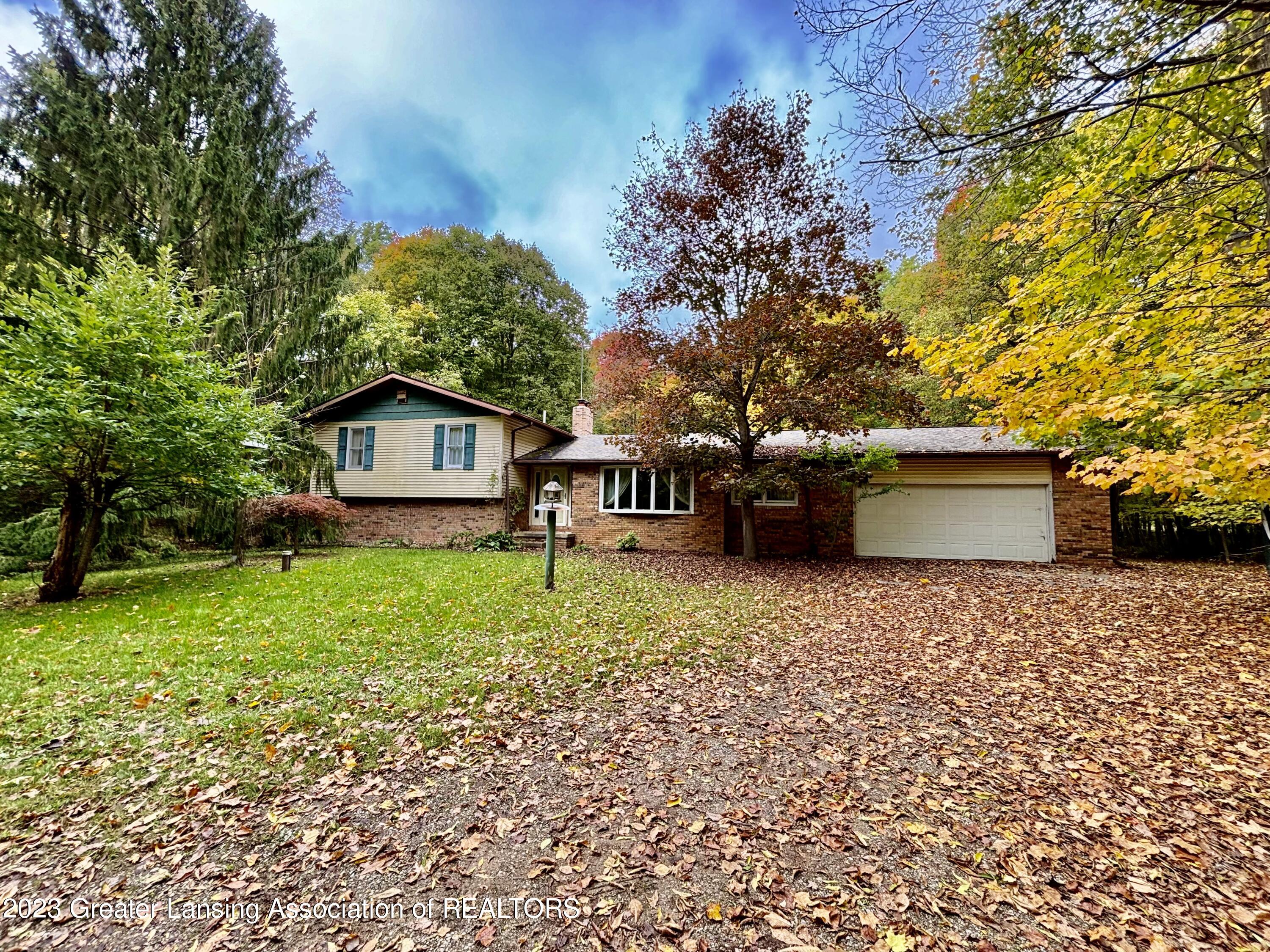 700 Gale Road Eaton Rapids, MI 48827 - Photo 1 of 60 IMG-0510