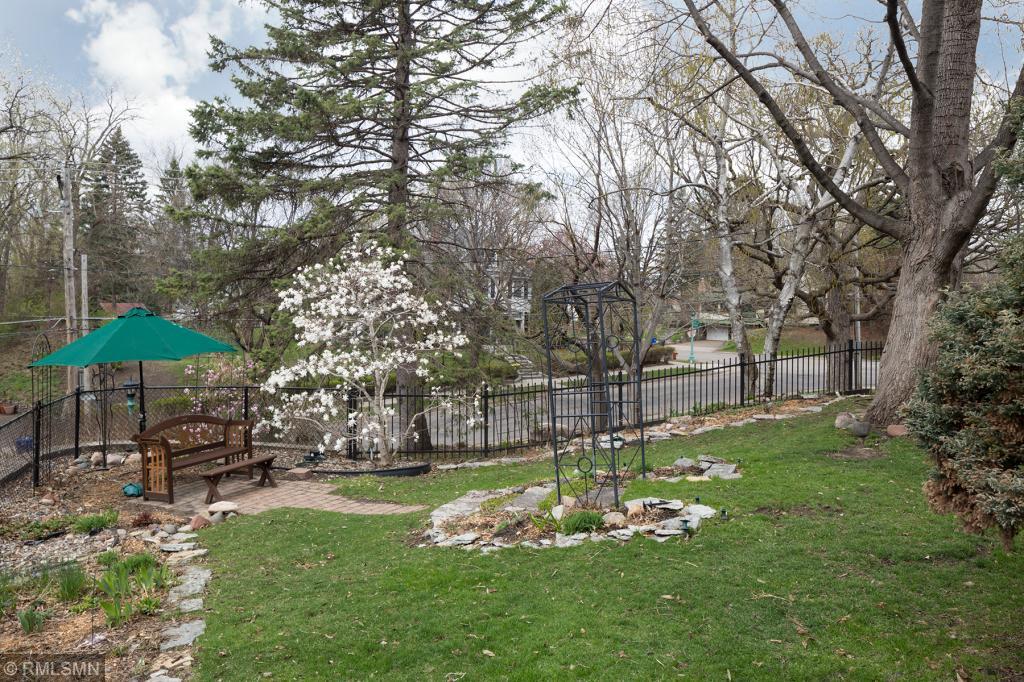 2462 Beverly Road St. Paul, MN 55104 - Photo 40 of 42 Gallery Image 40