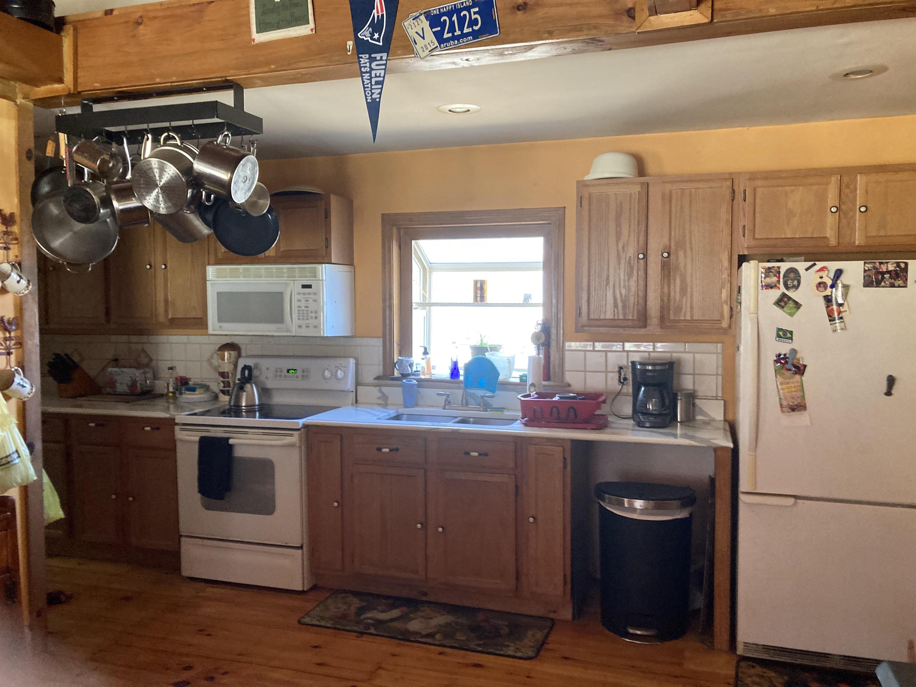 130 Kinsman Road Grafton, NH 03240 - Photo 2 of 22