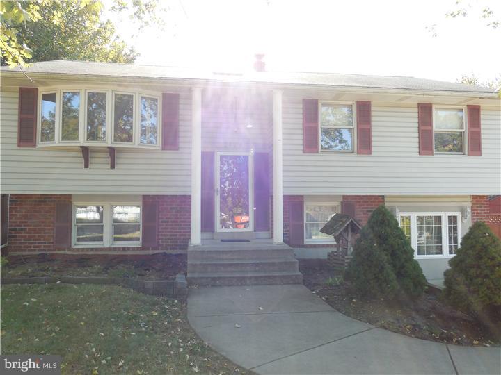 2419 Weir Road Aston, PA 19014 - Photo 1 of 25 Exterior Front