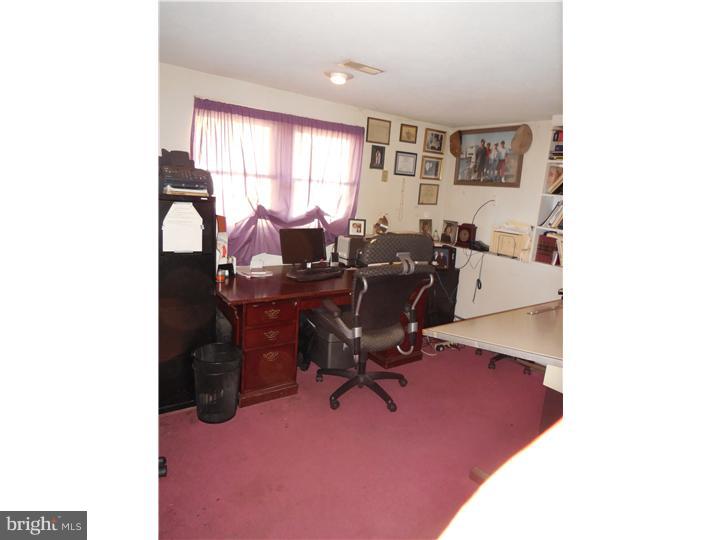 2419 Weir Road Aston, PA 19014 - Photo 16 of 25 Office / Study