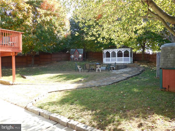 2419 Weir Road Aston, PA 19014 - Photo 23 of 25 Exterior Back