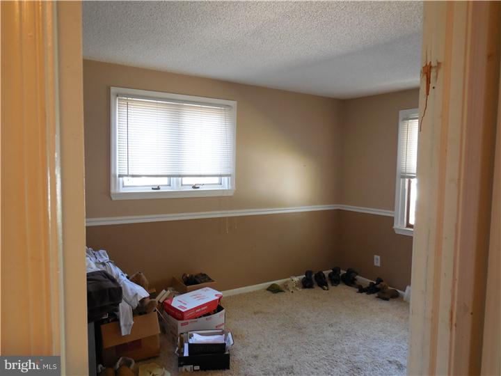 2419 Weir Road Aston, PA 19014 - Photo 9 of 25 Bedroom 2