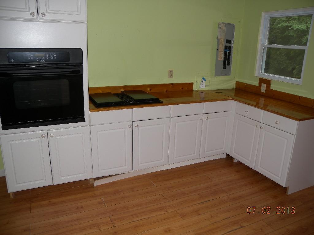 3730 Carson Road Roanoke, VA 24012 - Photo 8 of 34 206