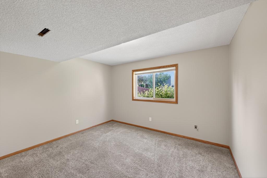 5920 Belfry Lane Northwest Rochester, MN 55901 - Photo 21 of 23