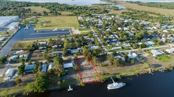 $200,000 | 1035 West Anchor Lane, Moore Haven, FL 33471