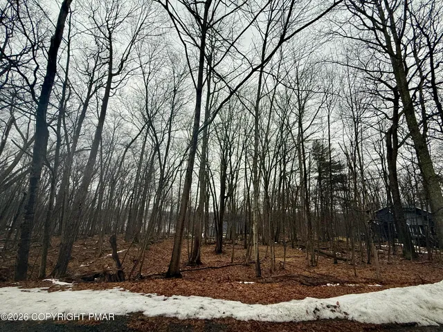 $14,000 | Lot 137-r Sec 9 Drive, Hawley, PA 18428