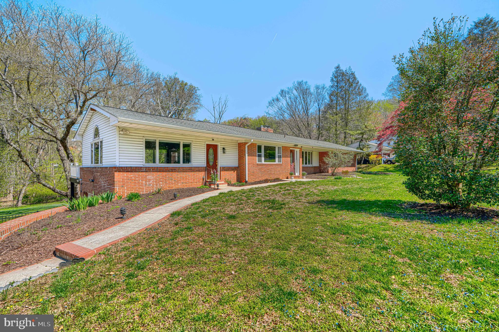 802 Stone Barn Road Towson, MD 21286 - Photo 3 of 104 a view of a yard in front of house