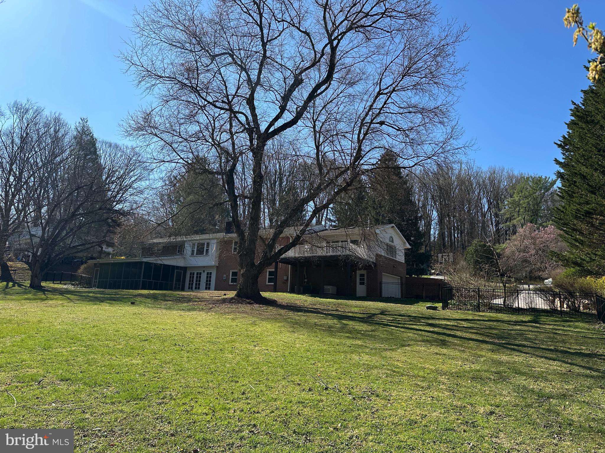 802 Stone Barn Road Towson, MD 21286 - Photo 8 of 20