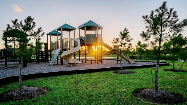 $614,999 | 9331 Stablewood Lakes Lane, Tomball, TX 77375