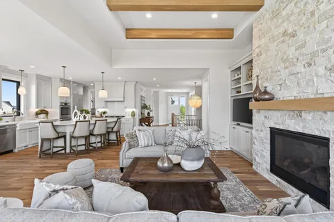 $2,073,000 | 18445 Northome Boulevard, Wayzata, MN 55391