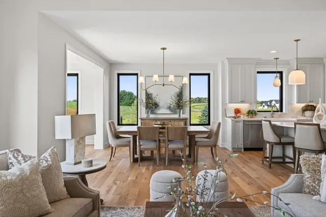 $2,073,000 | 18445 Northome Boulevard, Wayzata, MN 55391