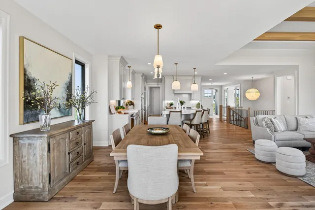 $2,073,000 | 18445 Northome Boulevard, Wayzata, MN 55391