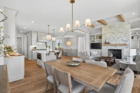 $2,073,000 | 18445 Northome Boulevard, Wayzata, MN 55391