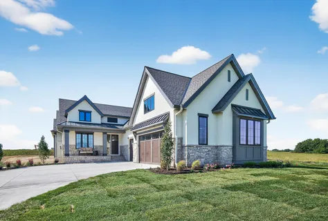 $2,073,000 | 18445 Northome Boulevard, Wayzata, MN 55391