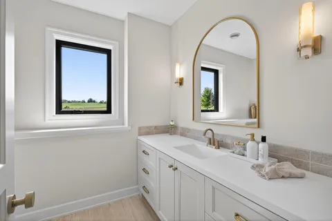 $2,073,000 | 18445 Northome Boulevard, Wayzata, MN 55391