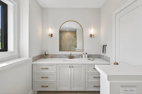 $2,073,000 | 18445 Northome Boulevard, Wayzata, MN 55391