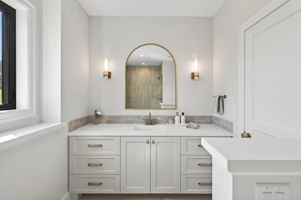 $2,073,000 | 18445 Northome Boulevard, Wayzata, MN 55391