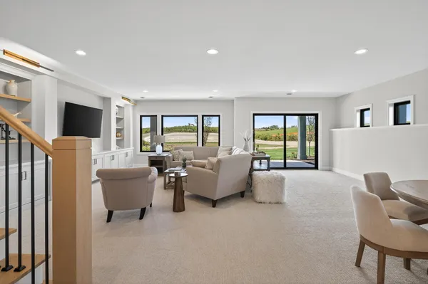 $2,073,000 | 18445 Northome Boulevard, Wayzata, MN 55391