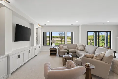 $2,073,000 | 18445 Northome Boulevard, Wayzata, MN 55391