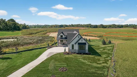 $2,073,000 | 18445 Northome Boulevard, Wayzata, MN 55391