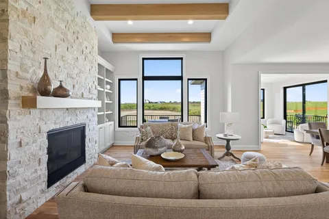 $2,073,000 | 18445 Northome Boulevard, Wayzata, MN 55391