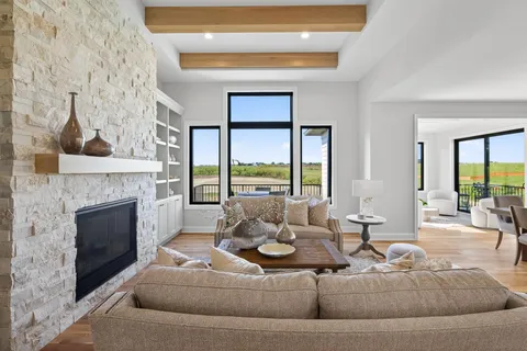 $2,073,000 | 18445 Northome Boulevard, Wayzata, MN 55391