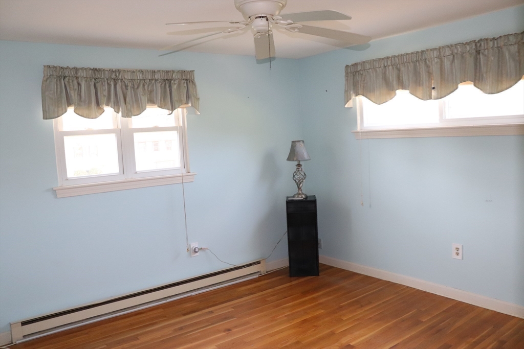 75 Garrison Road Chelmsford, MA 01824 - Photo 19 of 28