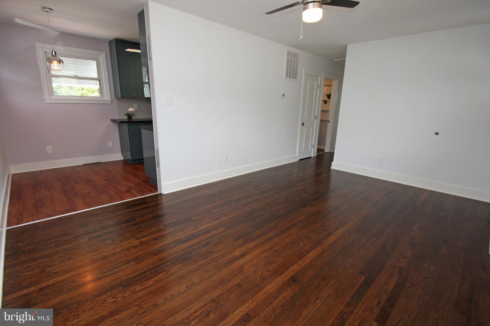 14 Peach Road Elkton, MD 21921 - Photo 9 of 29 Living Room