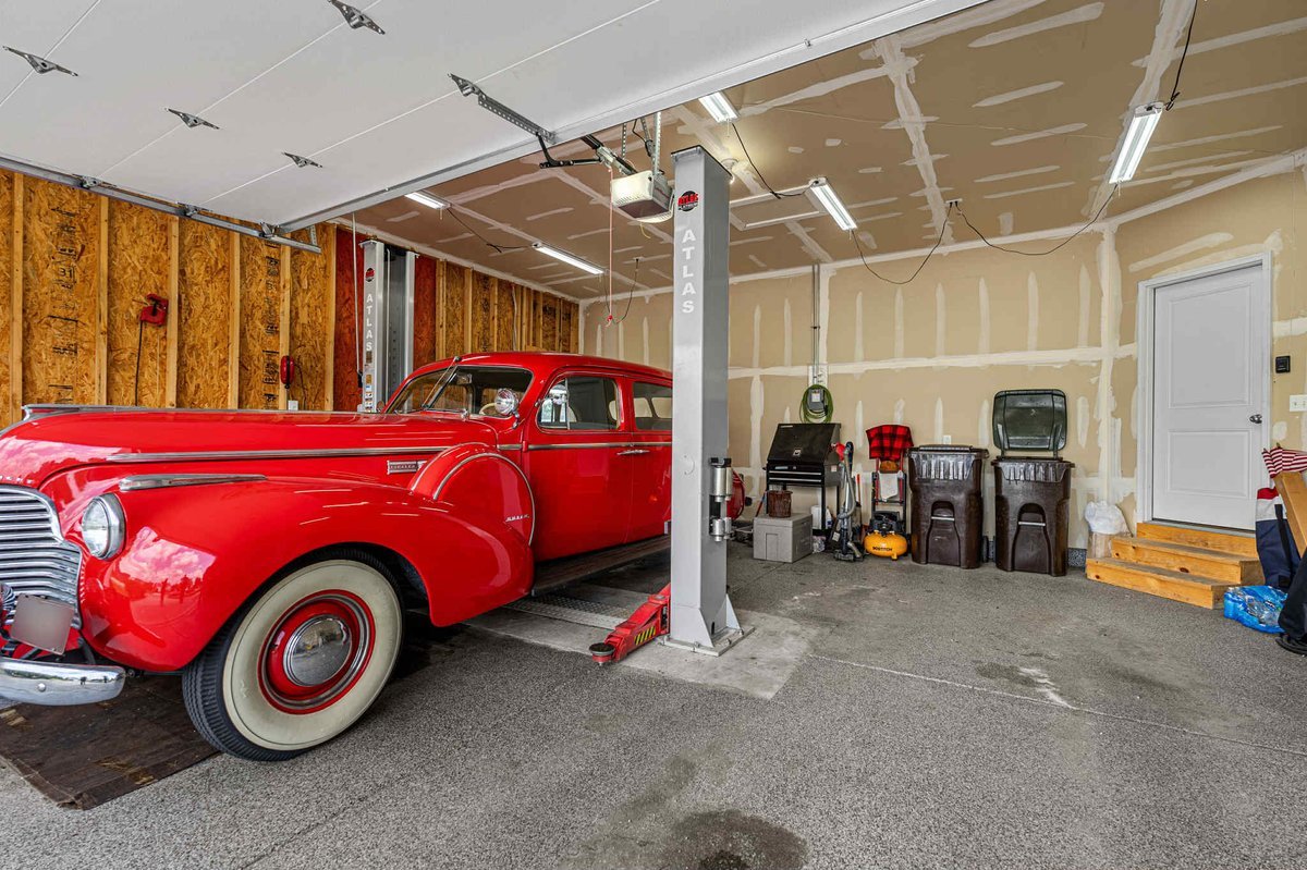 2220 Tyler Trail McHenry, IL 60051 - Photo 24 of 24 a utility room with furniture and a window