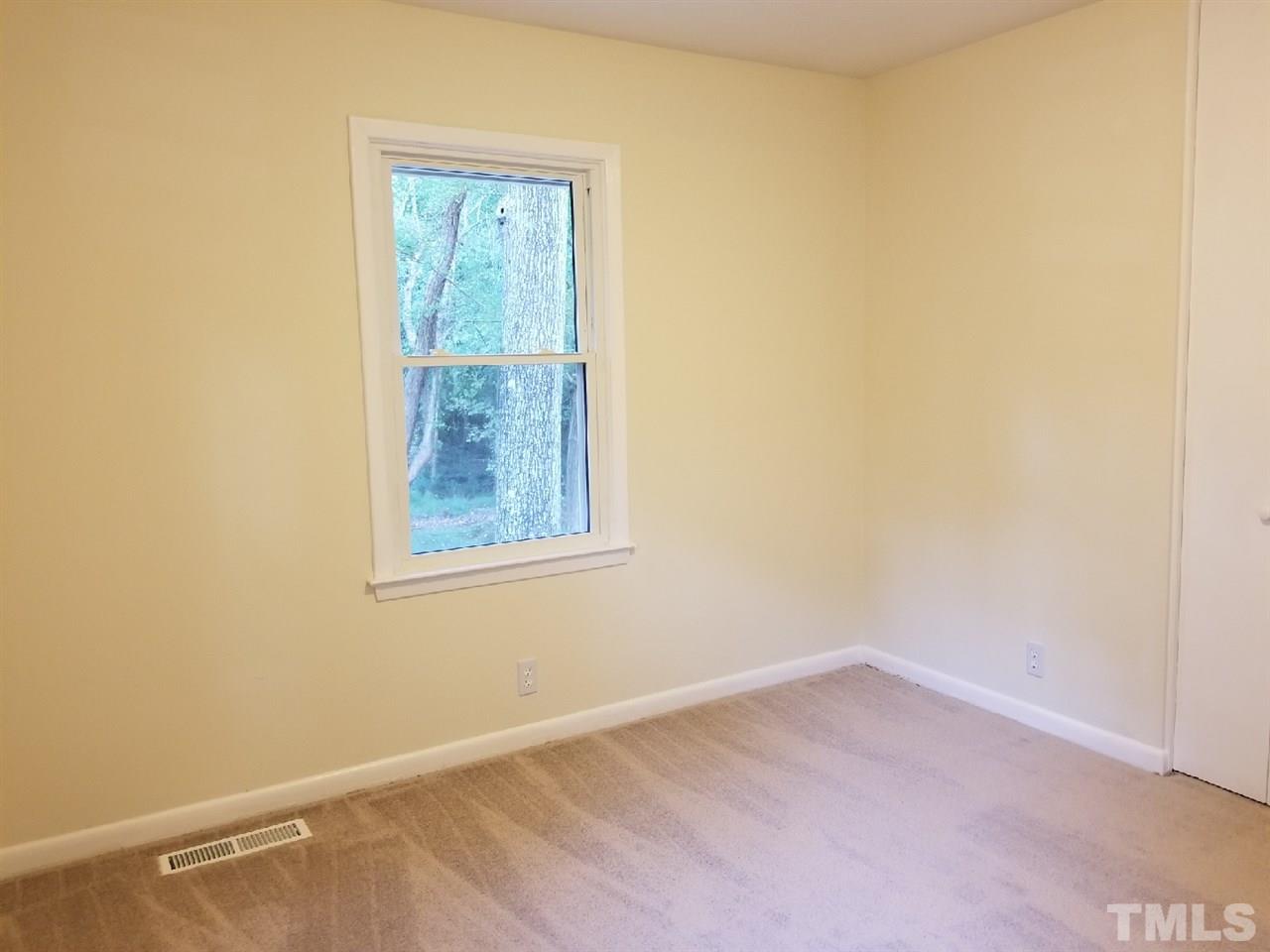 3404 Mason Place Raleigh, NC 27604 - Photo 7 of 21