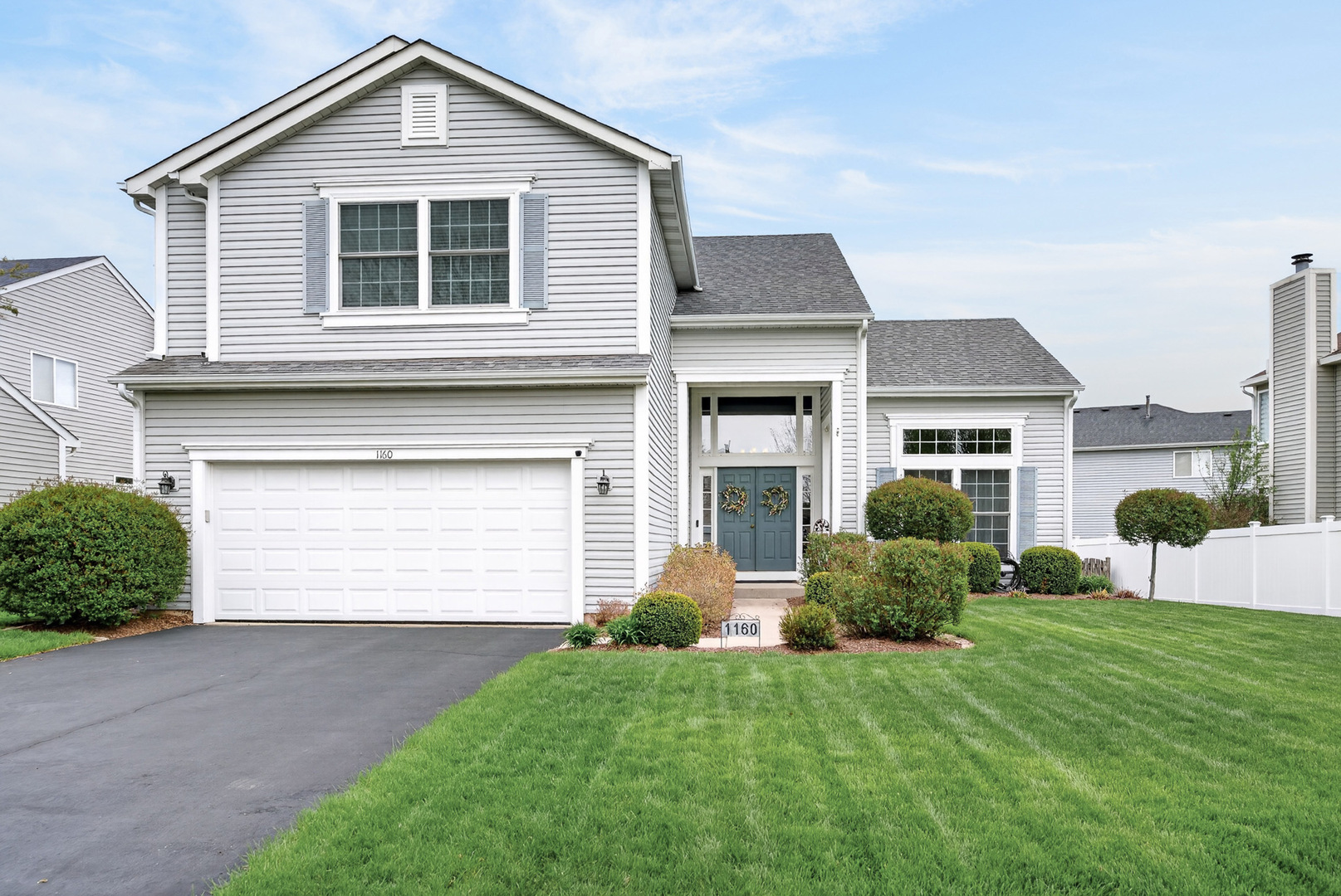 1160 Heavens Gate Lake In The Hills, IL 60156 - Photo 1 of 49 a front view of house with yard and green space