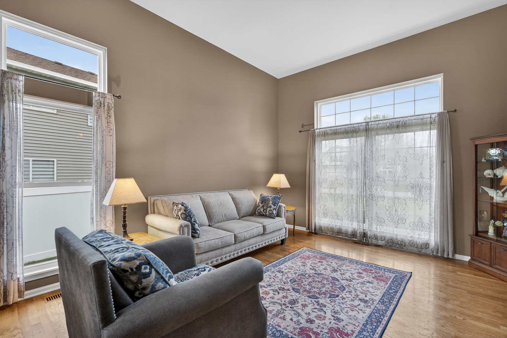 1160 Heavens Gate Lake In The Hills, IL 60156 - Photo 11 of 49 a living room with furniture and a window