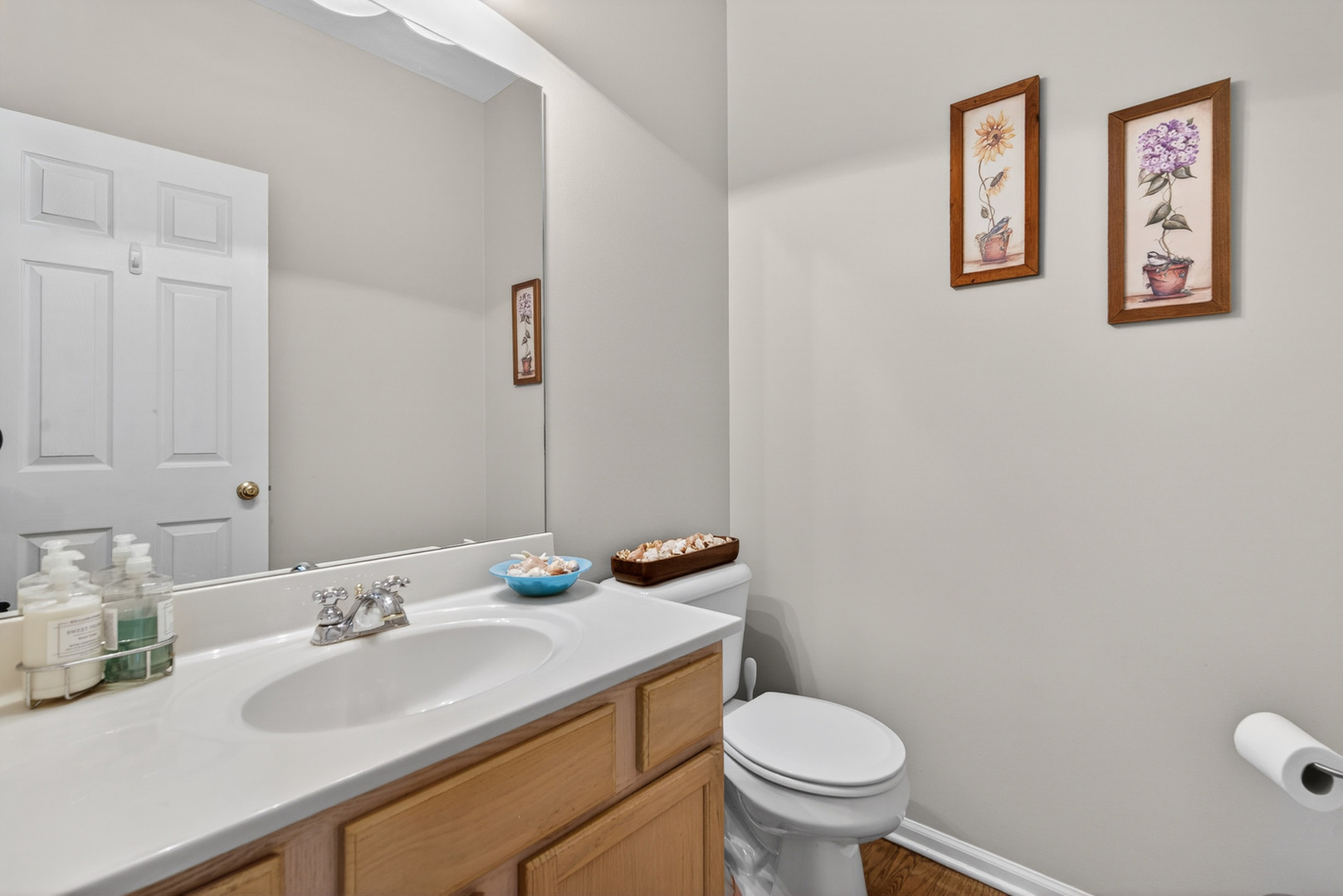 1160 Heavens Gate Lake In The Hills, IL 60156 - Photo 25 of 49 a bathroom with a sink and a toilet