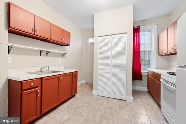 $425,000 | 815 West Virginia Avenue Northeast, Washington, DC 20002