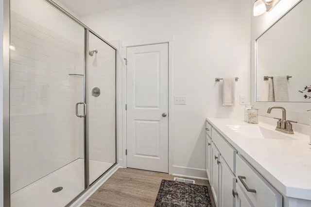 $639,900 | 8275 McArthur Avenue Northeast, Belding, MI 48809