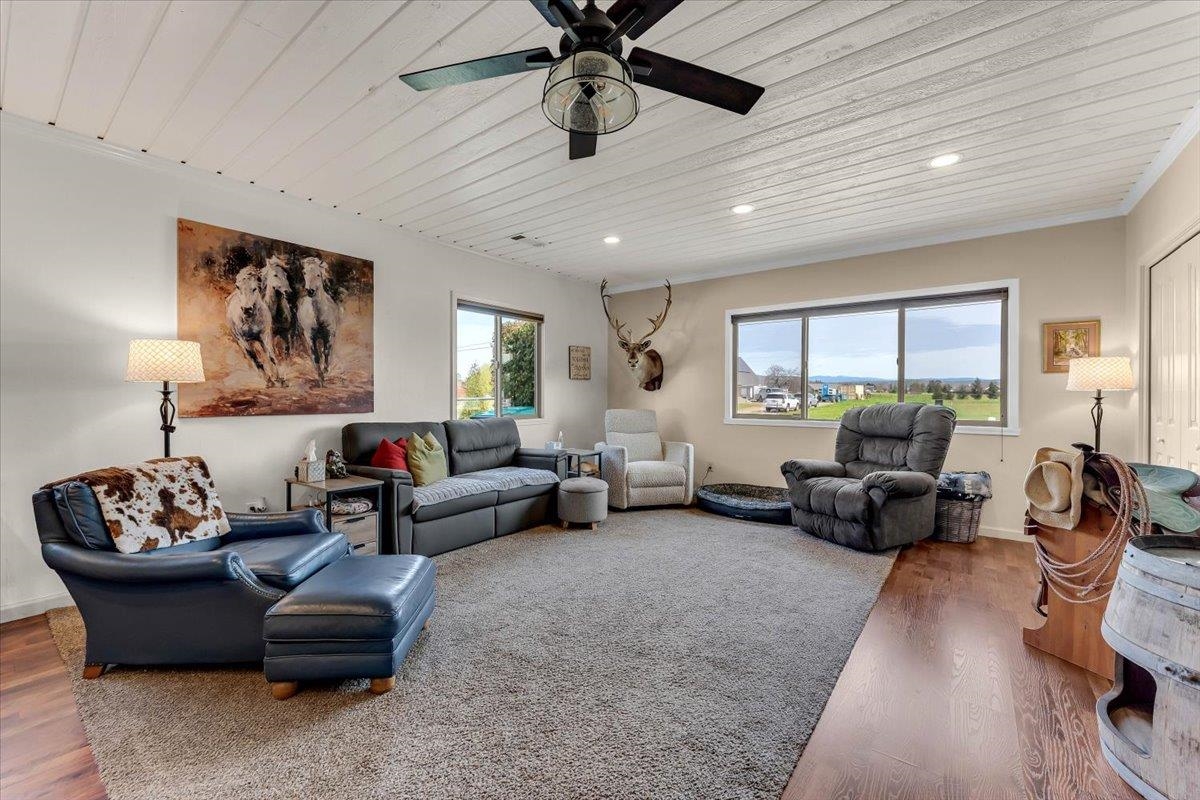 14115 Trinity Avenue Red Bluff, CA 96080 - Photo 10 of 75